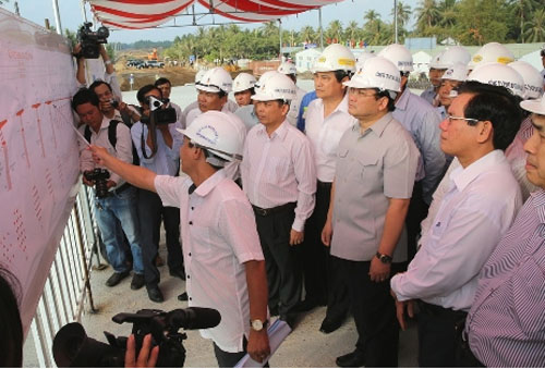 Phấn đấu hoàn thành cầu Cổ Chiên trong tháng 5
